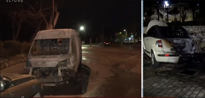 Πυρκαγιά σε 4 αυτοκίνητα στη συμβολή των οδών Ευφρονίου και Υμηττού στην Αθήνα